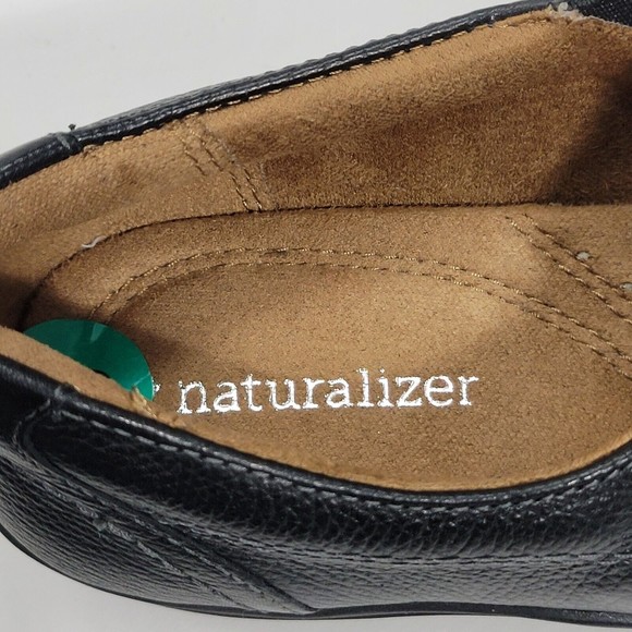 Women's Black Leather Slip-On Shoes - Picture 7 of 8